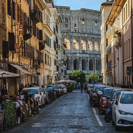 Apartment Glam Nest By The Colosseum